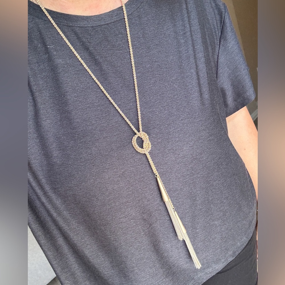 Kendra Scott tassel gold necklace.